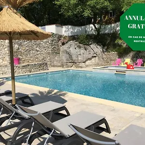 https://camping-chalets-les-chenes-verts.hotels-rhonealpes.com