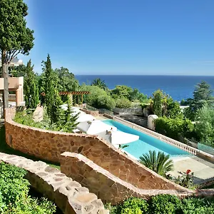 https://tiara-yaktsa.fr-provencehotel.com